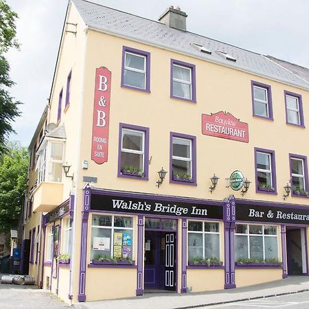 Walsh'S Bridge Inn Newport  Exterior photo